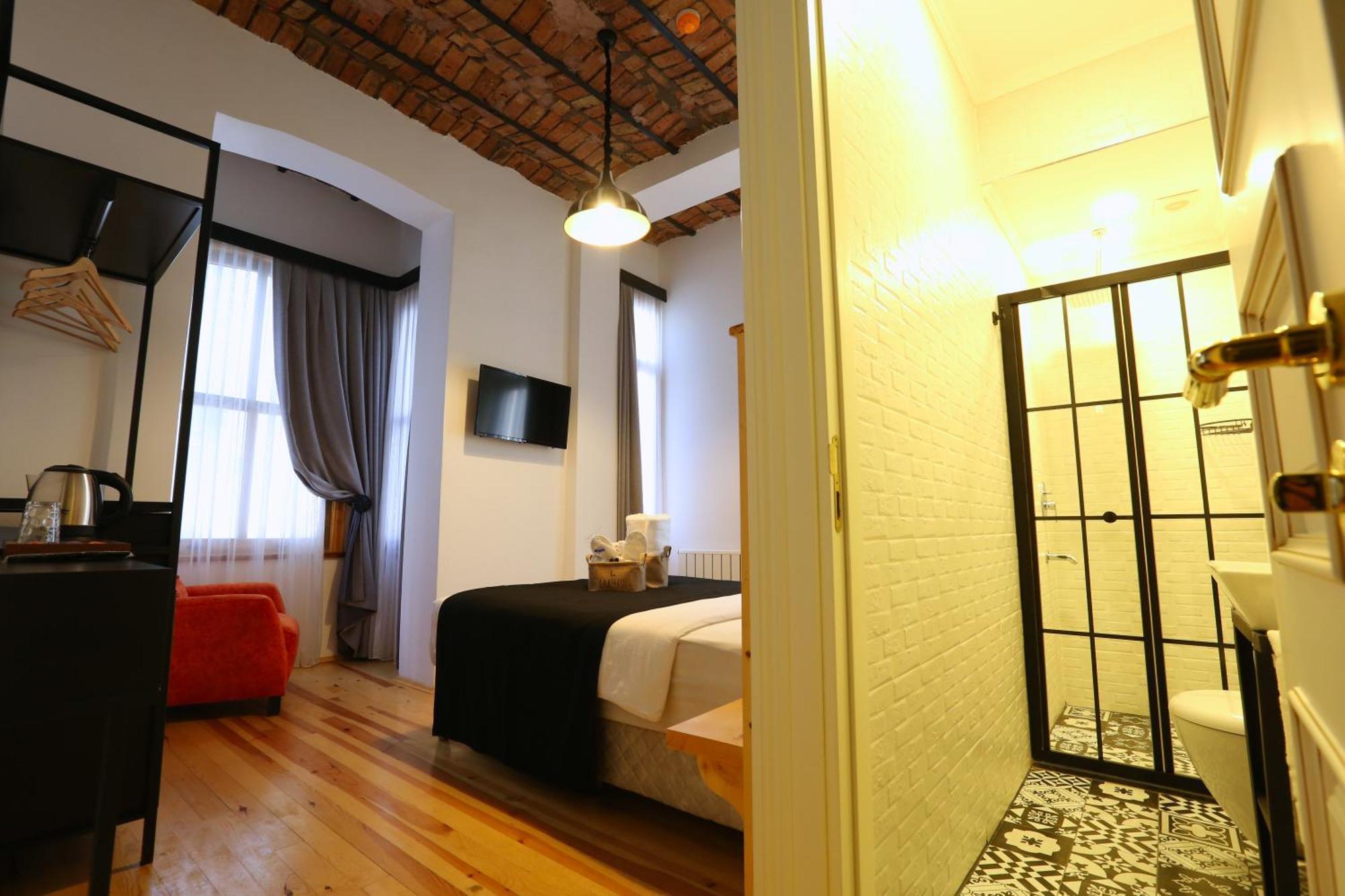 Istanbul Taksim Istiklal Street Kamil Hotel - Historical Ruang foto