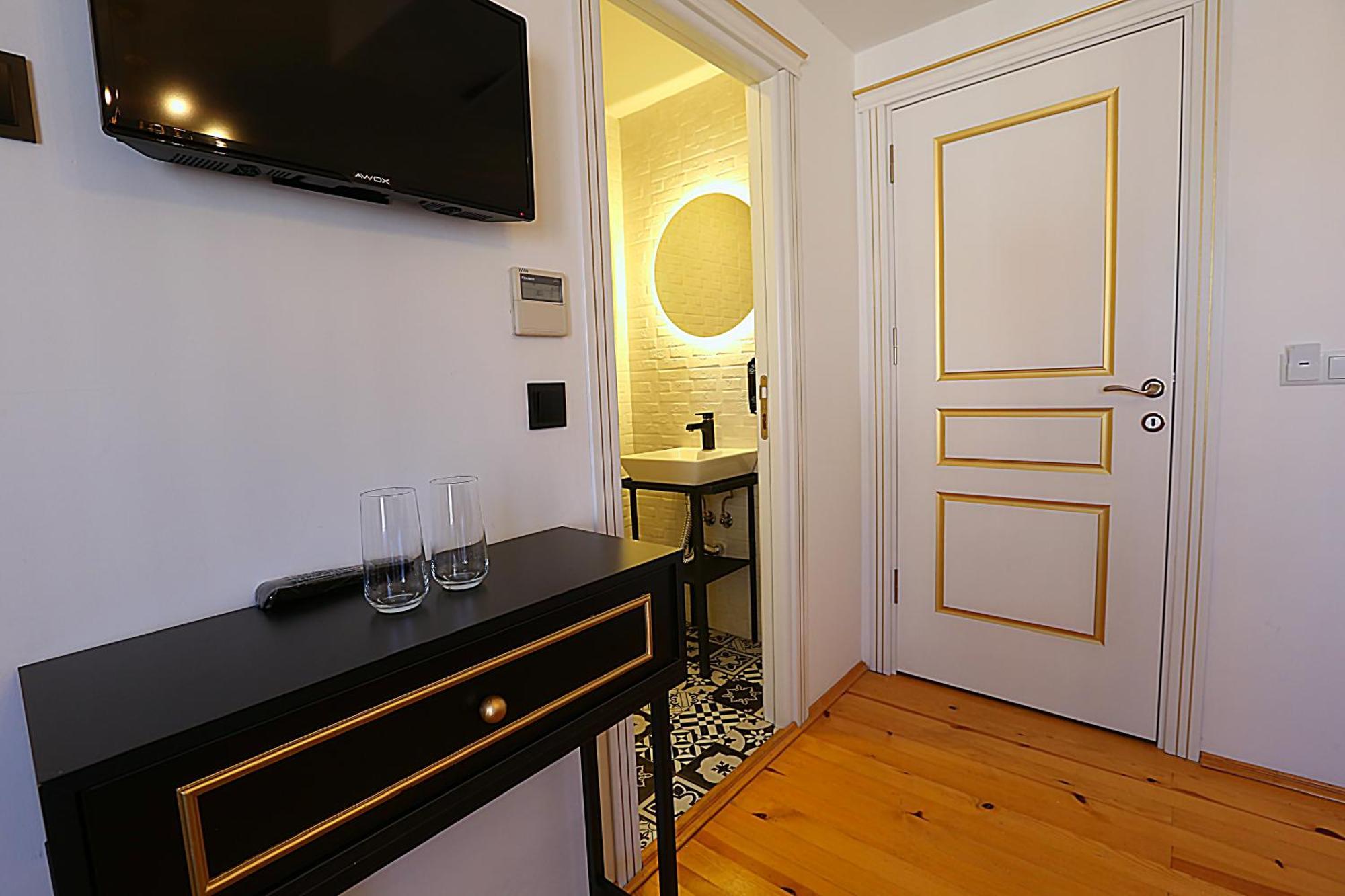 Istanbul Taksim Istiklal Street Kamil Hotel - Historical Ruang foto