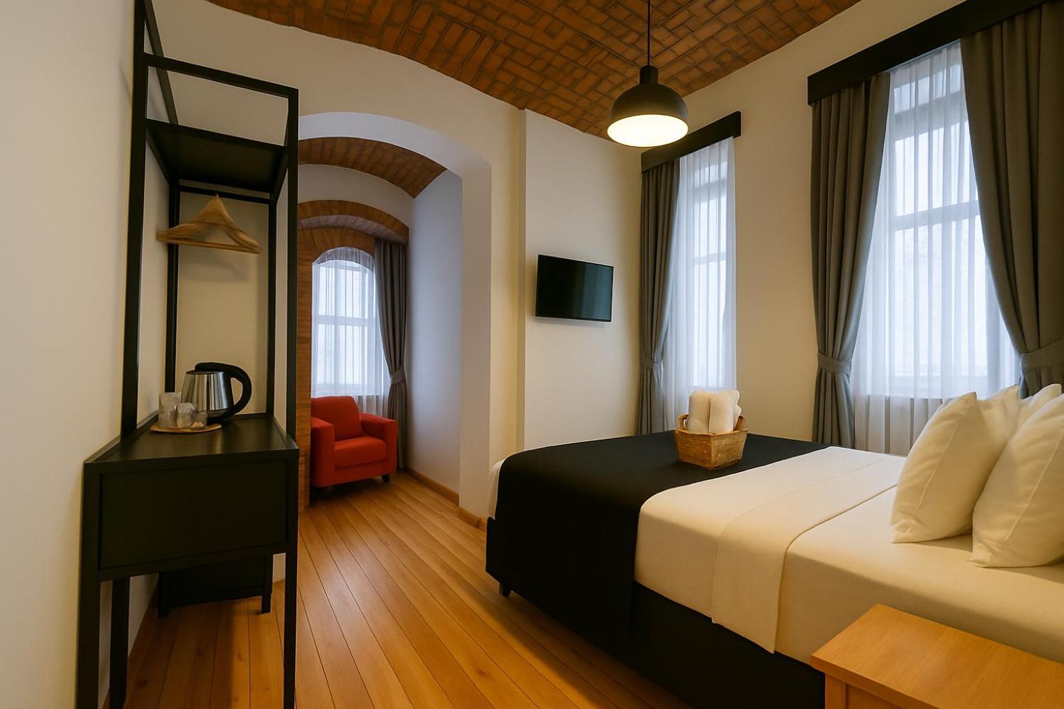 Istanbul Taksim Istiklal Street Kamil Hotel - Historical Bagian luar foto